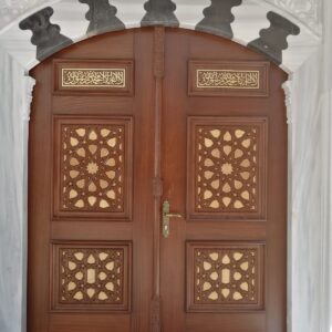 istanbul-zeytinburnu-kubbeli-camii-minber-kapı-kürsü-müezzinlik-mahvel-korkuluk