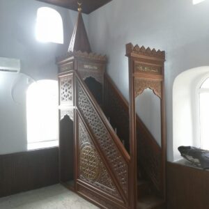 balıkesir-bereketli-köyü-camii-mihrap-minber-kürsü-kapı-